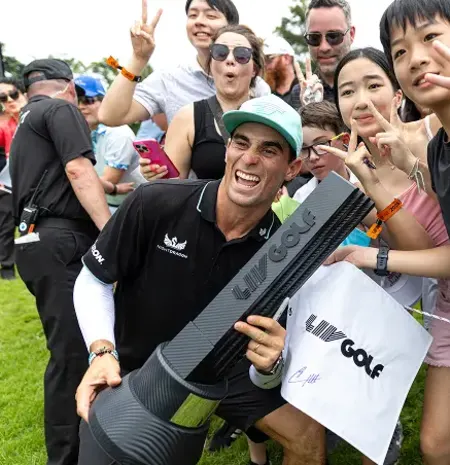 LIV GOLF